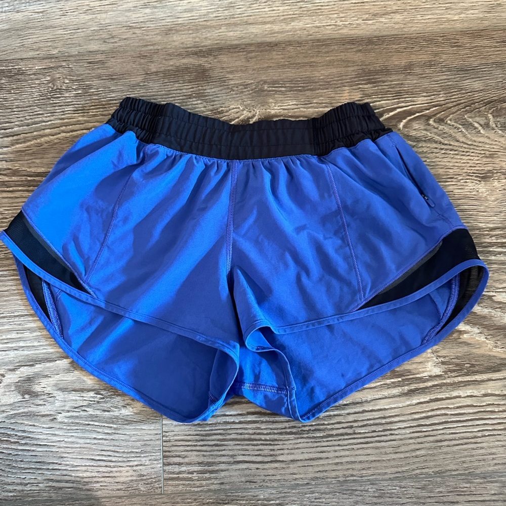 LULULEMON two tone black and blue shorts